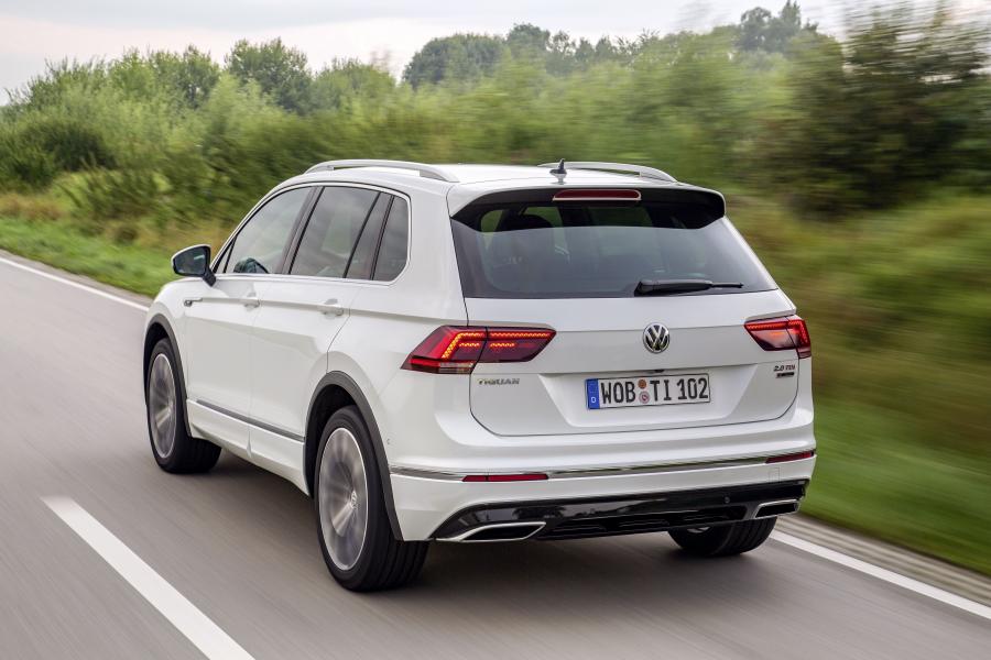  Volkswagen Tiguan R-Line 2016 года  (WW) (фото 15 из 36)